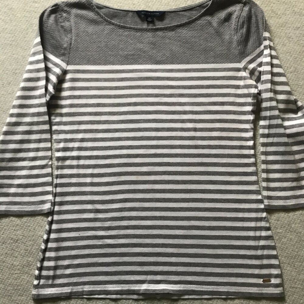 Tommy Hilfiger 3/4 Sleeve Striped White & Gray Top Women's small petite